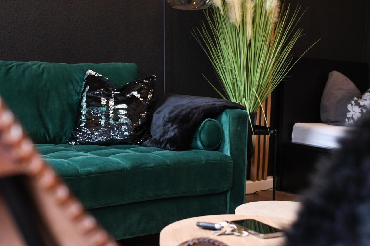 Moderne Ferienwohnung In Direkter Naehe Zur Uni, Netflix Gratis, Wlan, Waschmaschine, Geschirrspueler, Zentrum, Хемниц Экстерьер фото